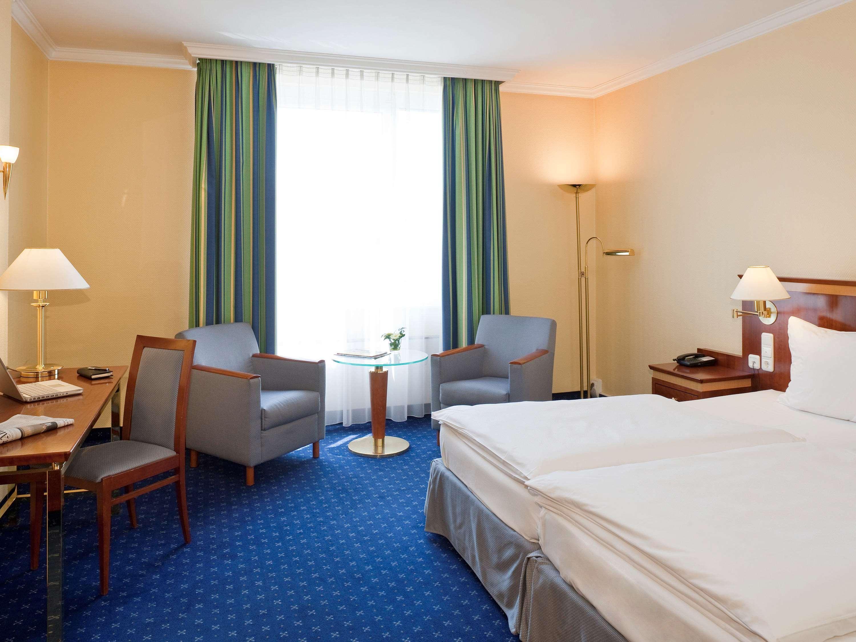 Mercure Hotel Trier Porta Nigra Exterior foto